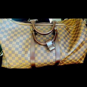 LV AUTHENTIC WEEKEND LUGGAGE flawless